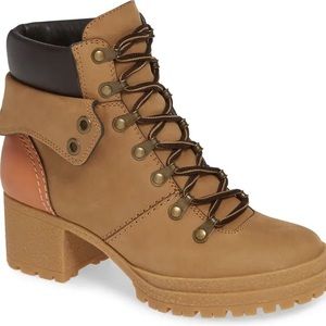 See by Chloe Eileen Lug Lace Up Boot Size 38